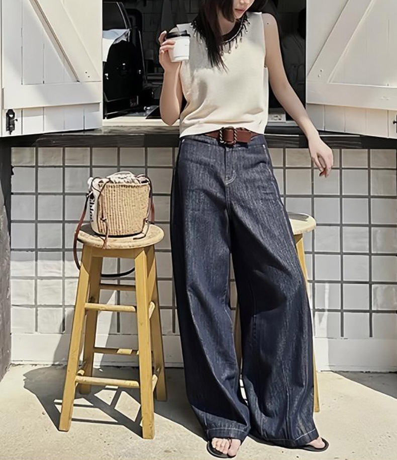 ベスト 装飾貝殻付き優美ニットベスト