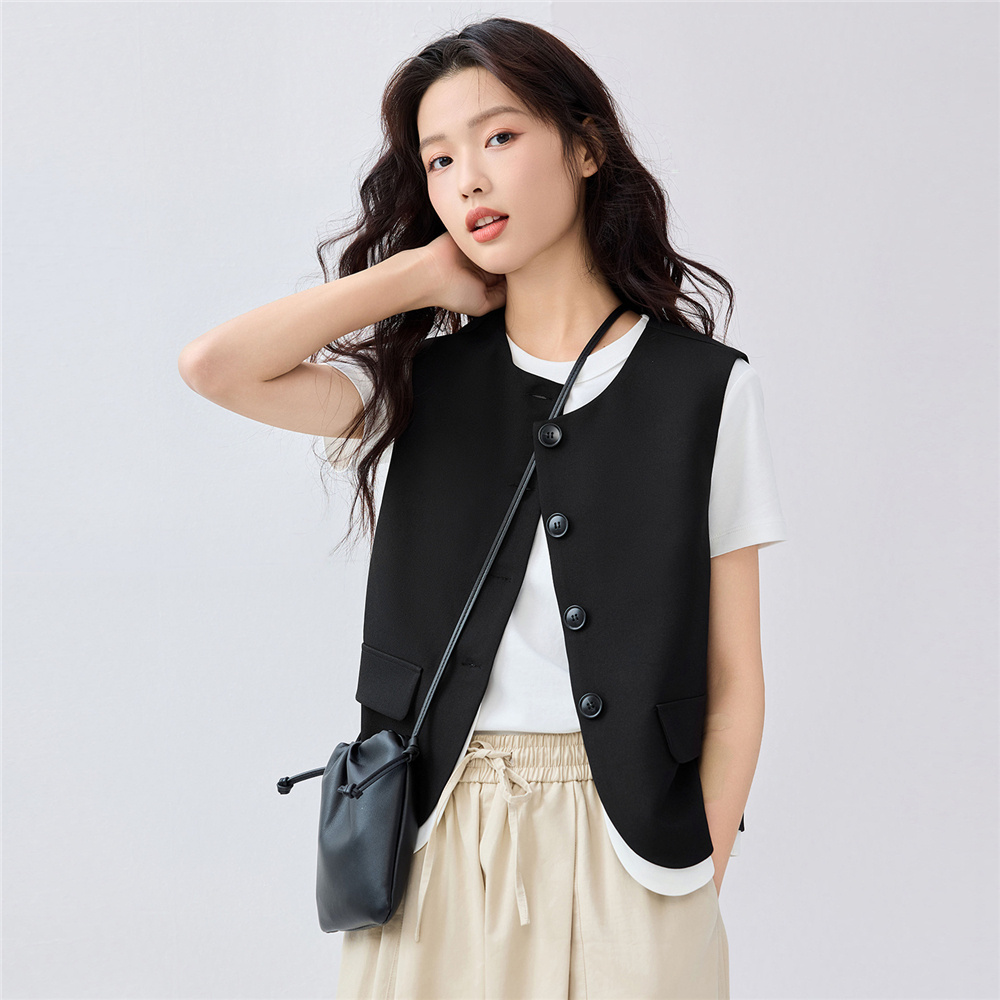 上品シルエット フォーマルベスト