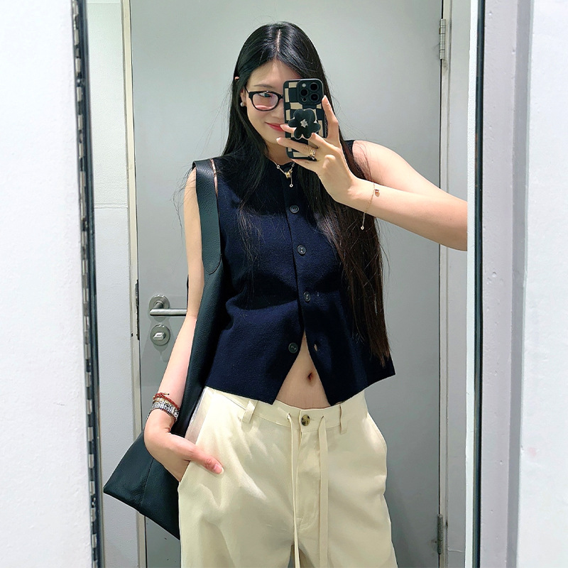 ベスト シンプル前開きジレ