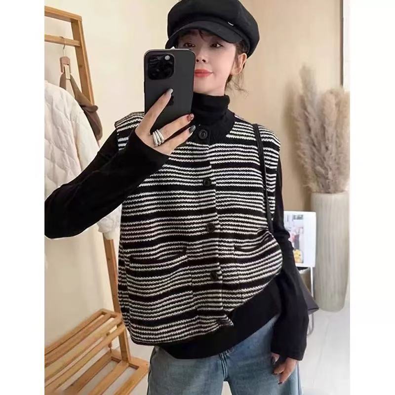 https://fulmo-img-server.com/bes-ti/c7c4c5f1-c08a-4134-9c3d-8add5be96413.jpg