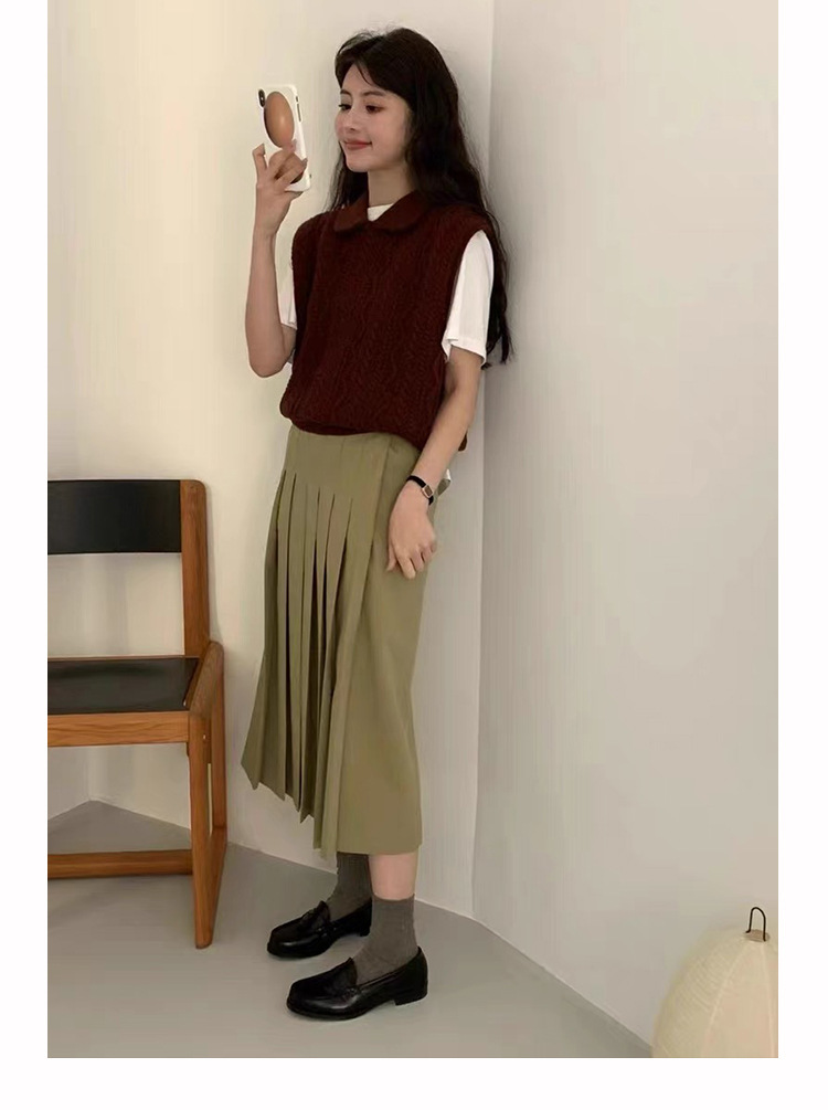 ベスト 襟付き縄編みケーブルニットベスト