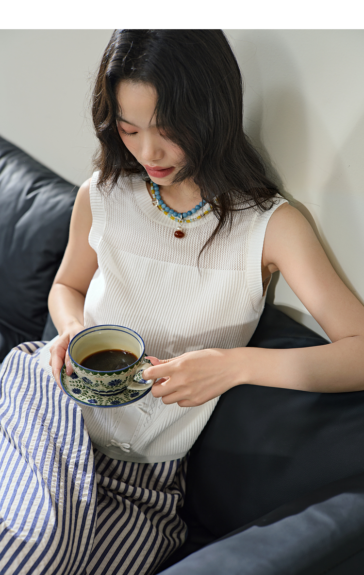 ベスト レース編み込みノースリーブベスト