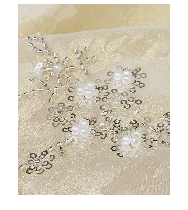 ベスト 花刺繍パール縁取りノーカラージレ