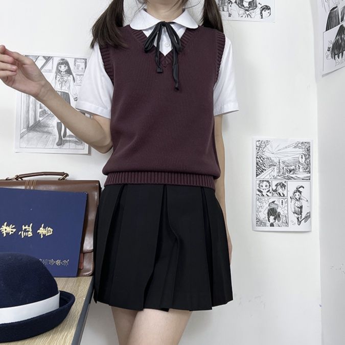 ニットベスト やわらか仕立ての　かわいいスクールニットベスト