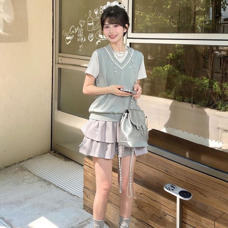 ニットベスト シンプル深Vネックベスト