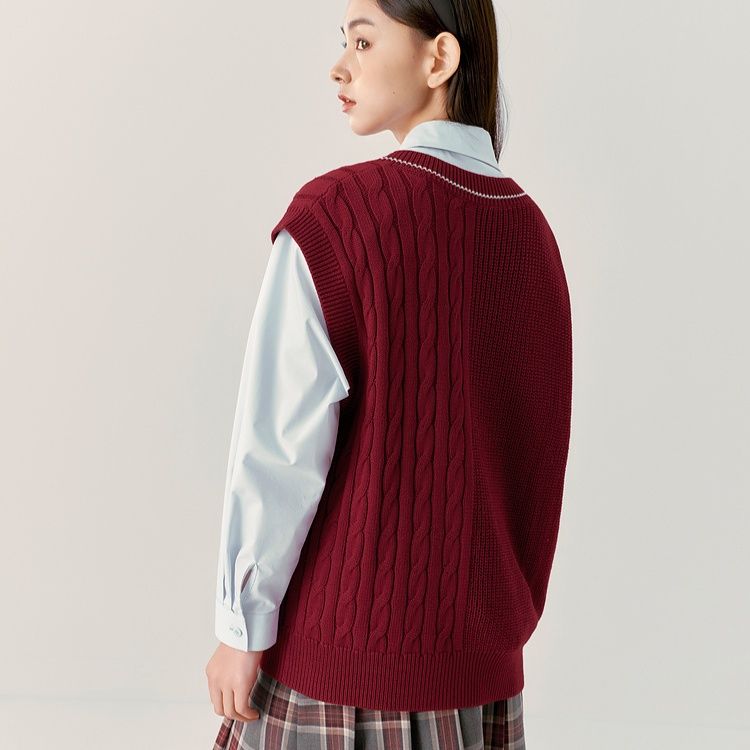 ニットベスト レトロ学院風ケーブル編みベスト