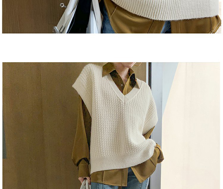 シンプル重ね着風ニットベスト