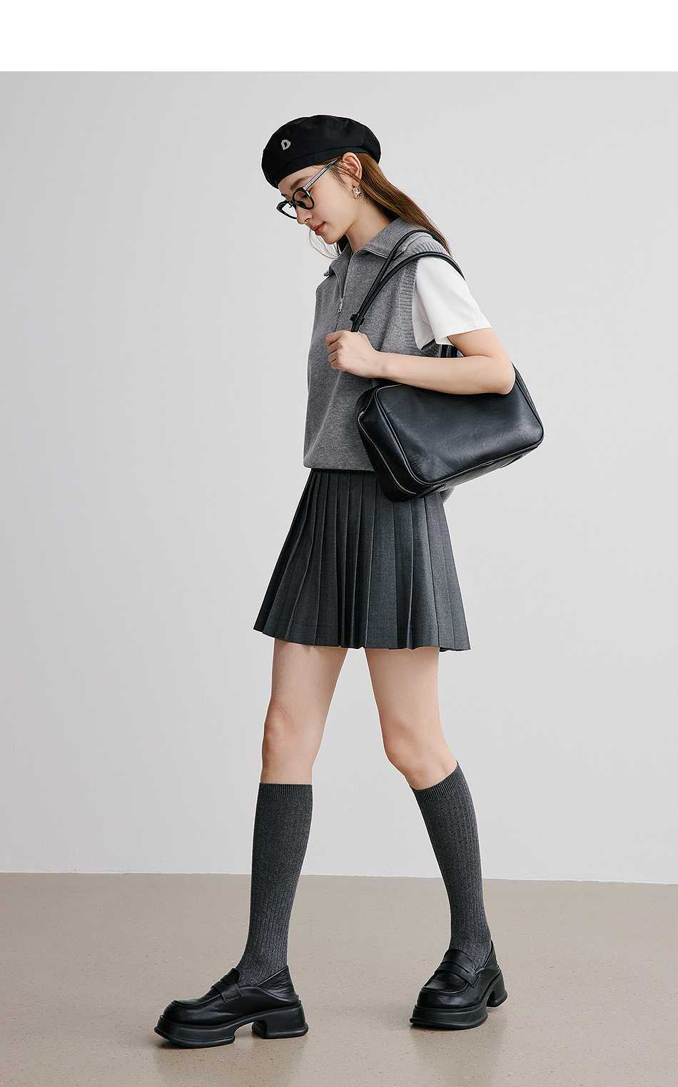 襟付きハーフジップ ニットベスト