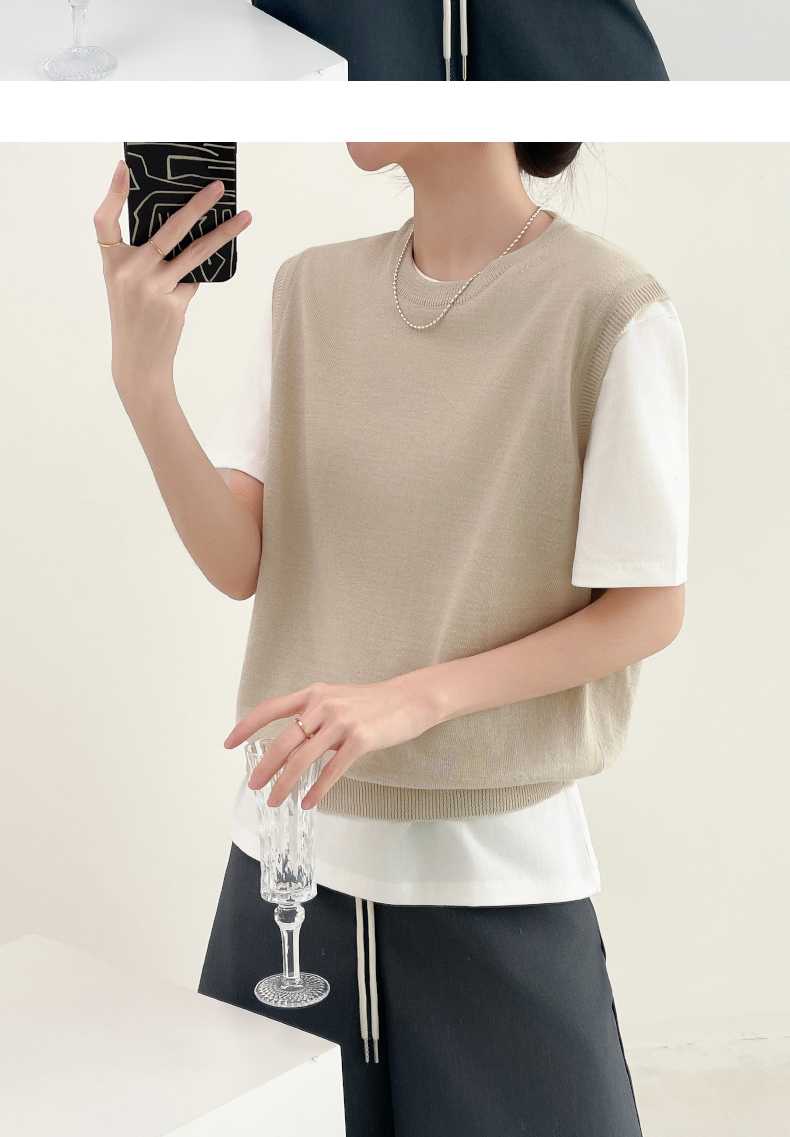 ニットベスト シンプル重ね着風ニットベスト