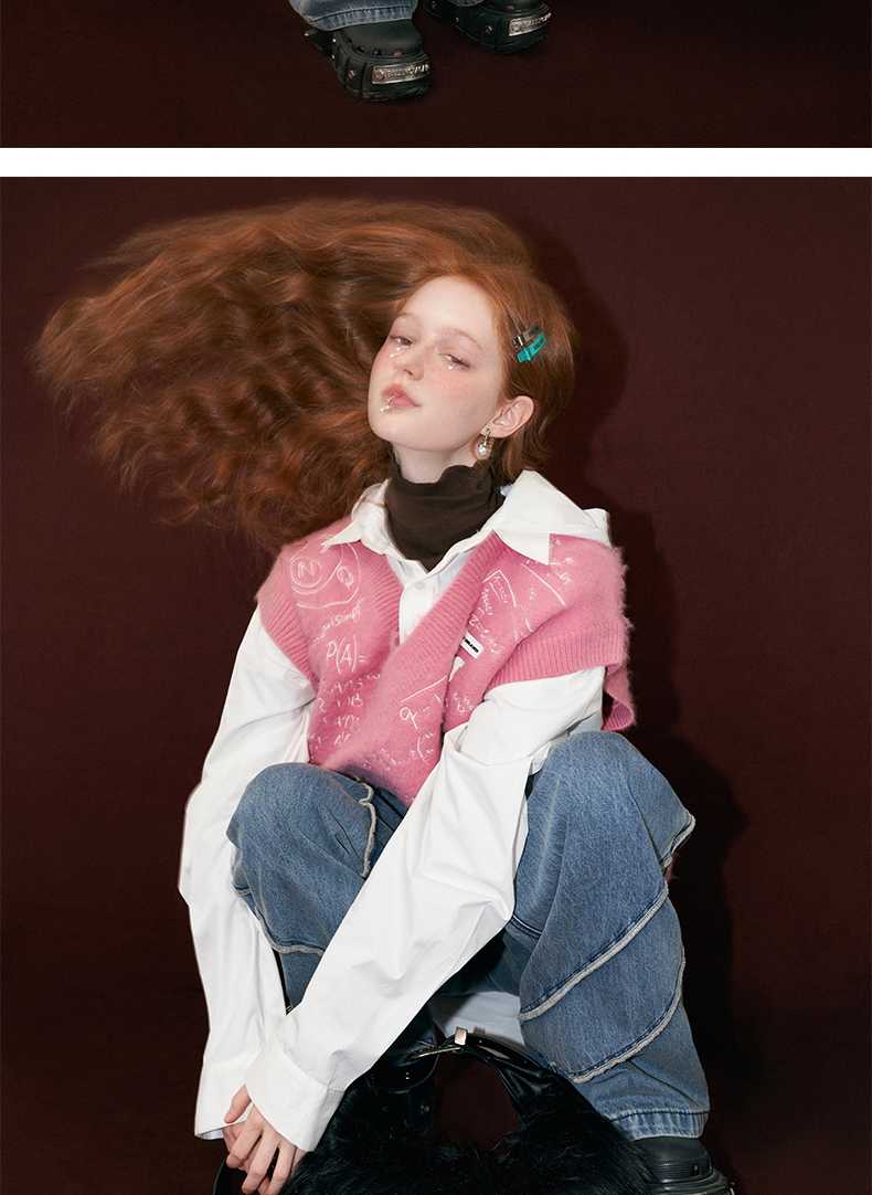 ニットベスト 落書き風数式デザインベスト