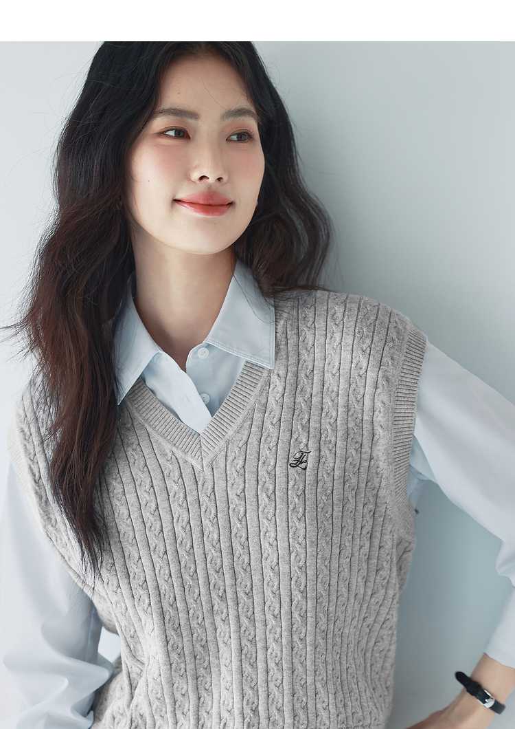 ニットベスト 縄編み模様のあたたか背心