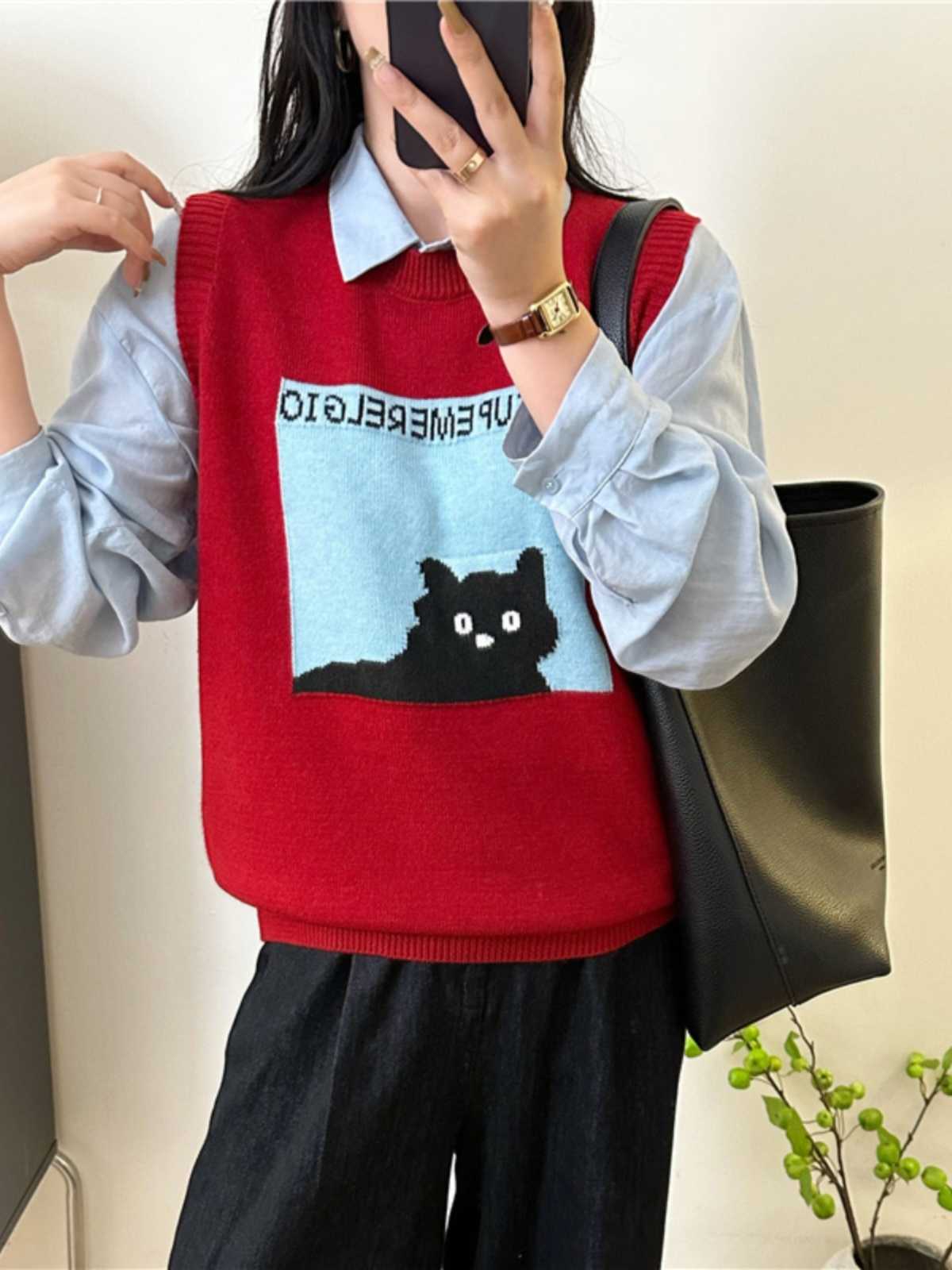 ニットベスト ねこモチーフ柄ゆったりベスト