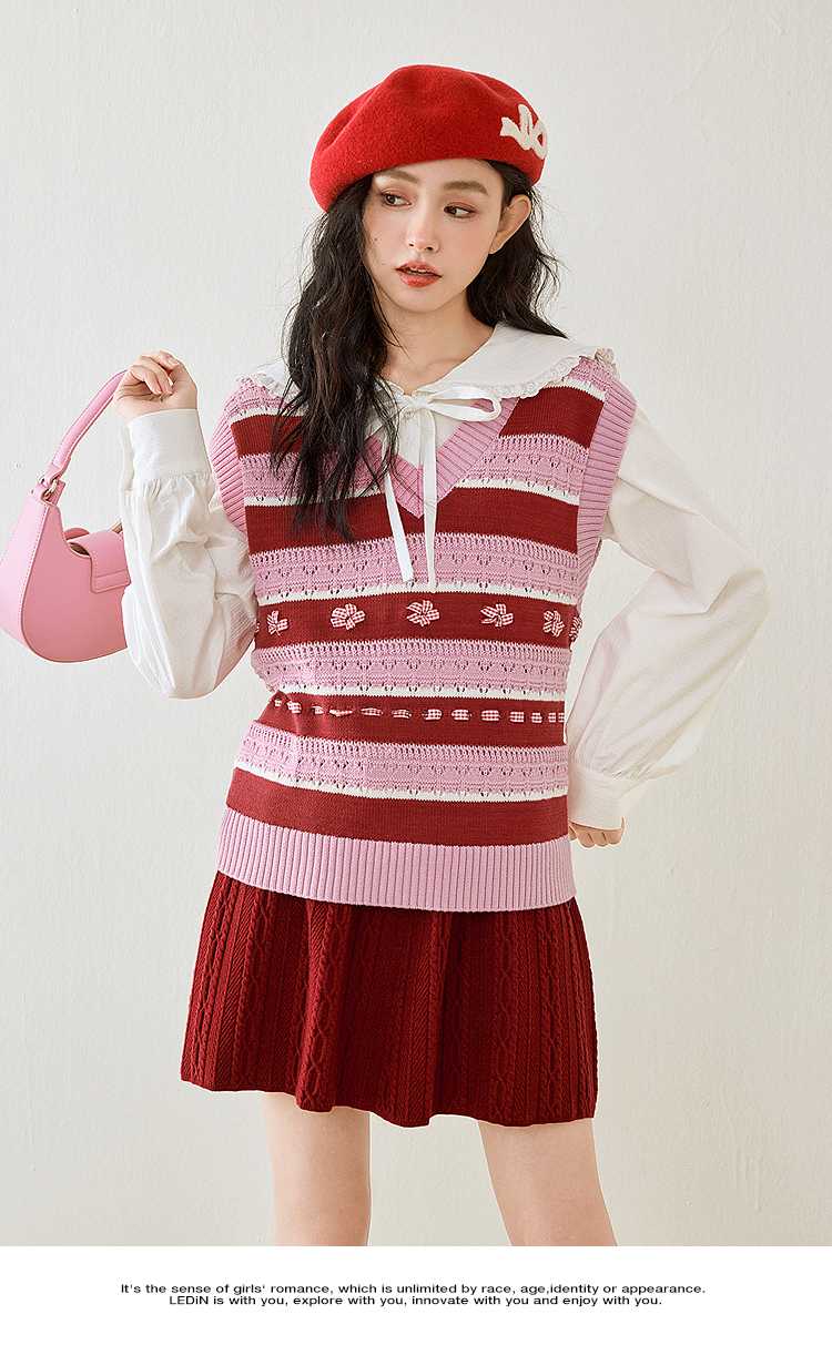 ニットベスト 花柄ボーダー装飾ニットベスト