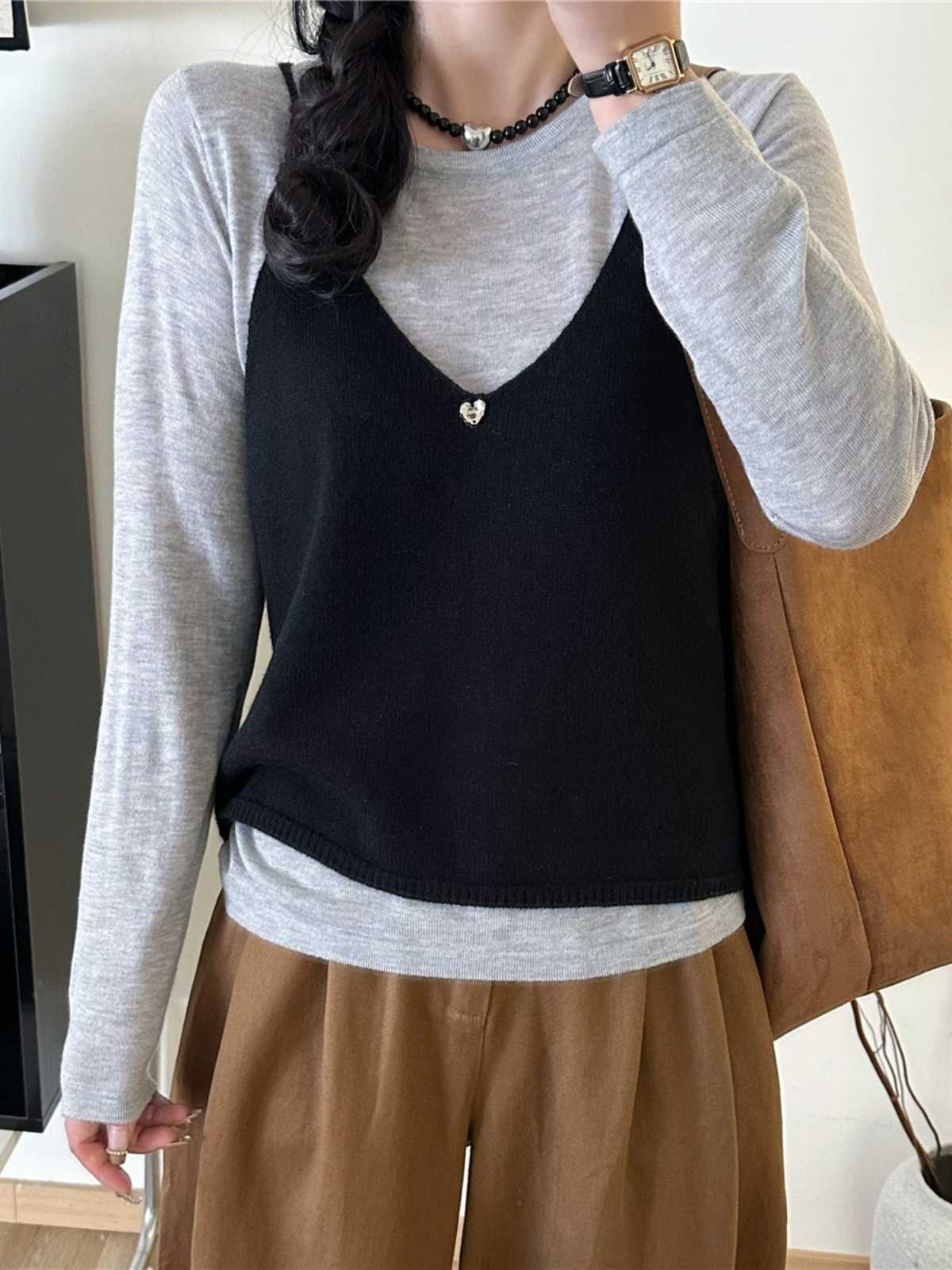 ニットベスト ハートチャーム付きキャミベスト