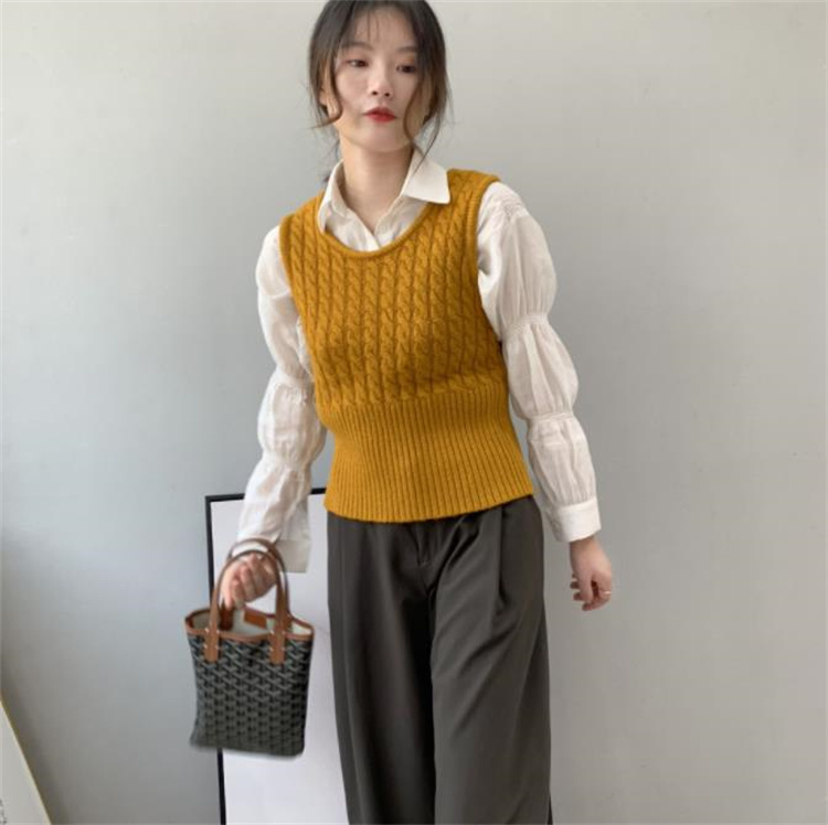 赤系暖かい厚手ニットベスト肌にやさしいスリムタンクトップ