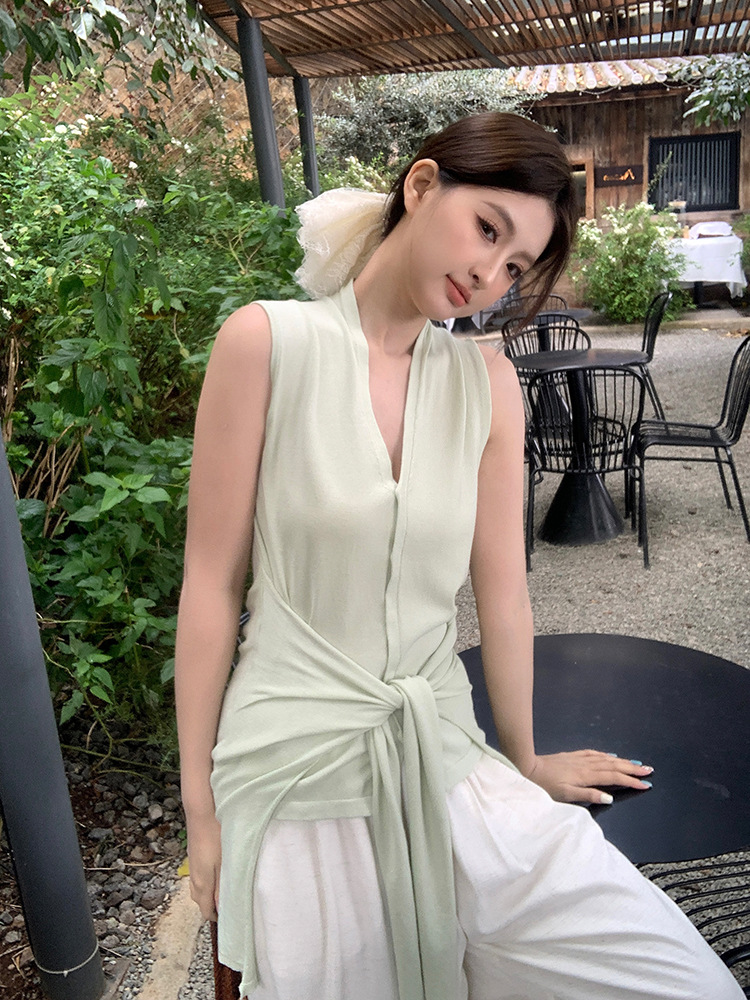 ニットベスト 優美なリボンベスト