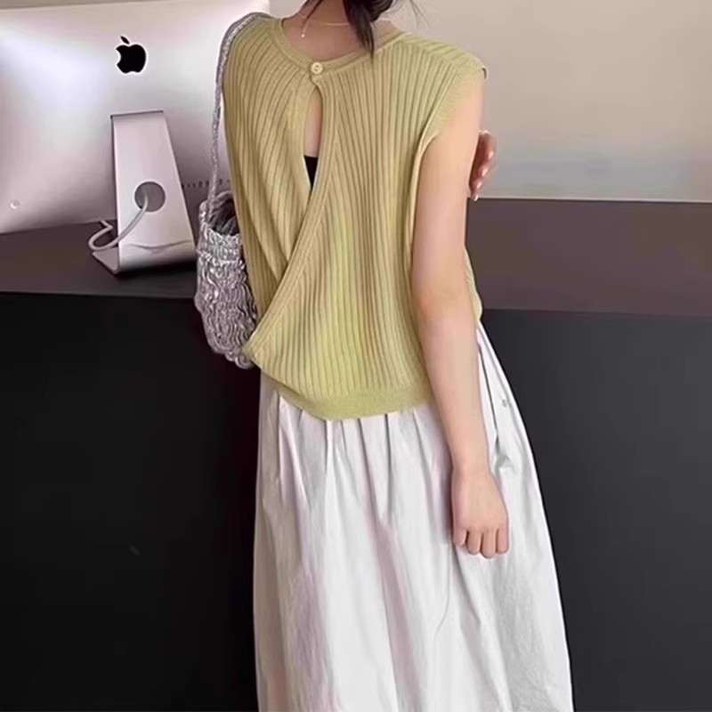 ニットベスト 洗練シルエットノースリーブサマーニットベスト