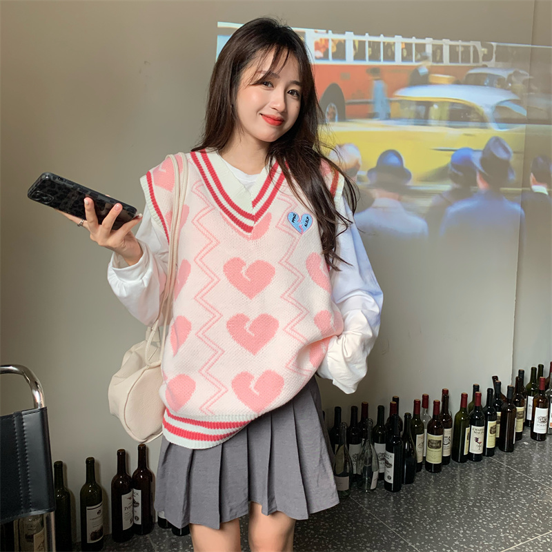 ピンクハート柄ブイネックニットベスト白シャツ付きセット