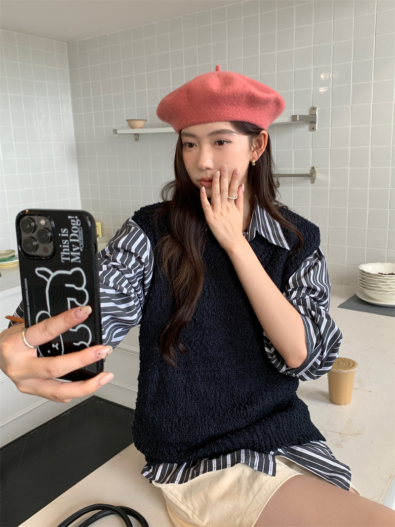 ニットベスト 黒色学院風深首無袖編織背心