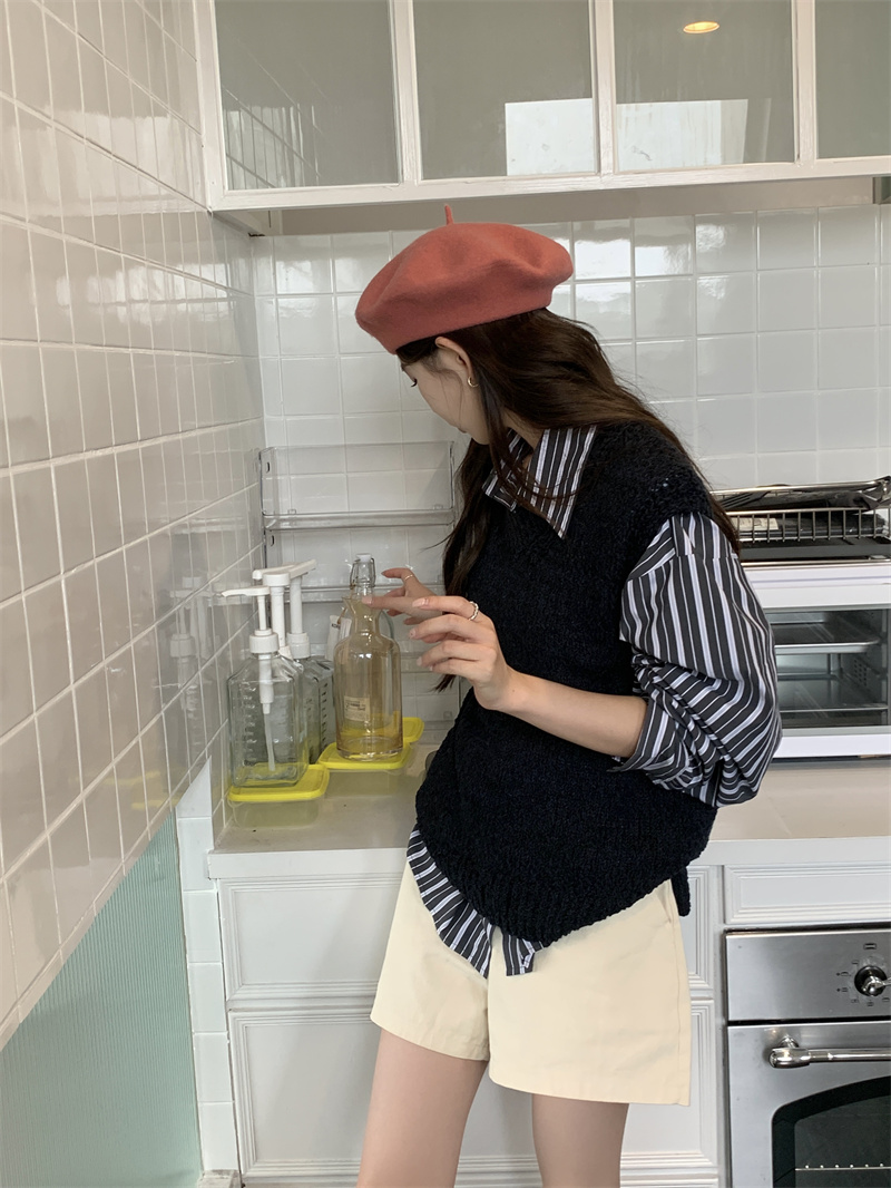 ニットベスト 黒色学院風深首無袖編織背心