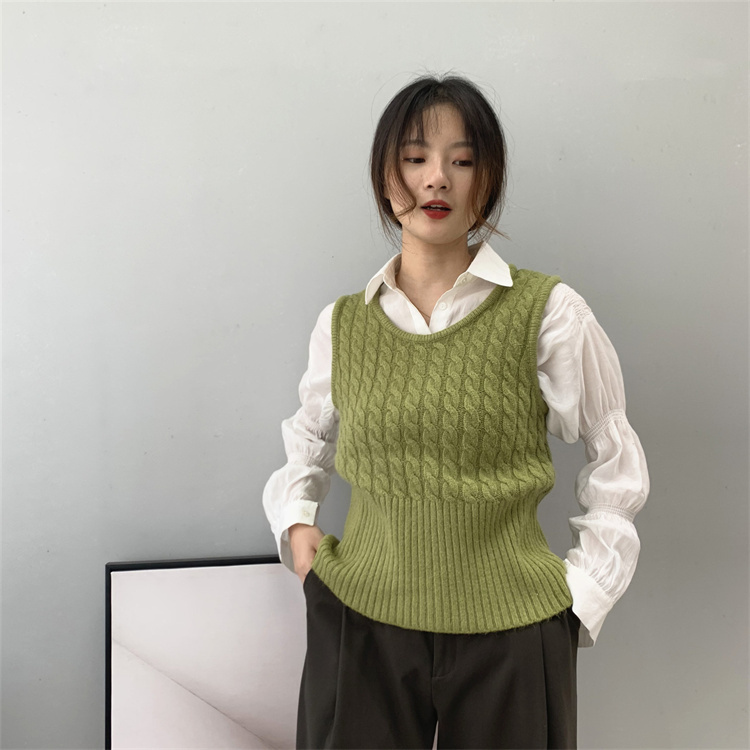 赤系暖かい厚手ニットベスト肌にやさしいスリムタンクトップ