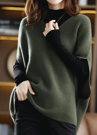 ニットベスト 赤色二の腕カバーニット重ね着風ベスト