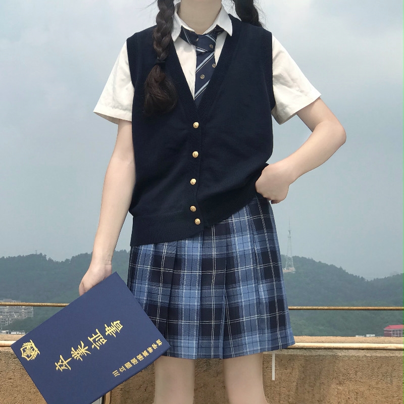 https://fulmo-img-server.com/bestnito/cfda954f-0d8c-4c98-acbf-4847acc59ce3.jpg