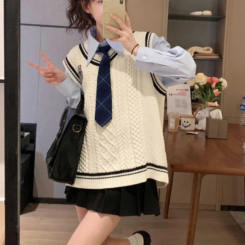 https://fulmo-img-server.com/bestnito/d892664a-64d9-419b-8f42-40ab2a507f94.jpg