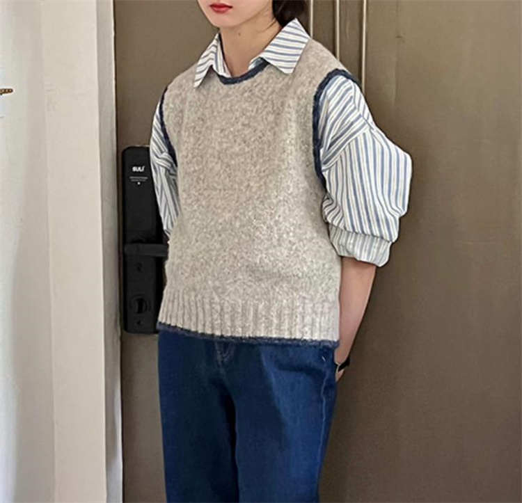 ニットベスト ベージュ系ニット袖なしベスト上品着回し抜群