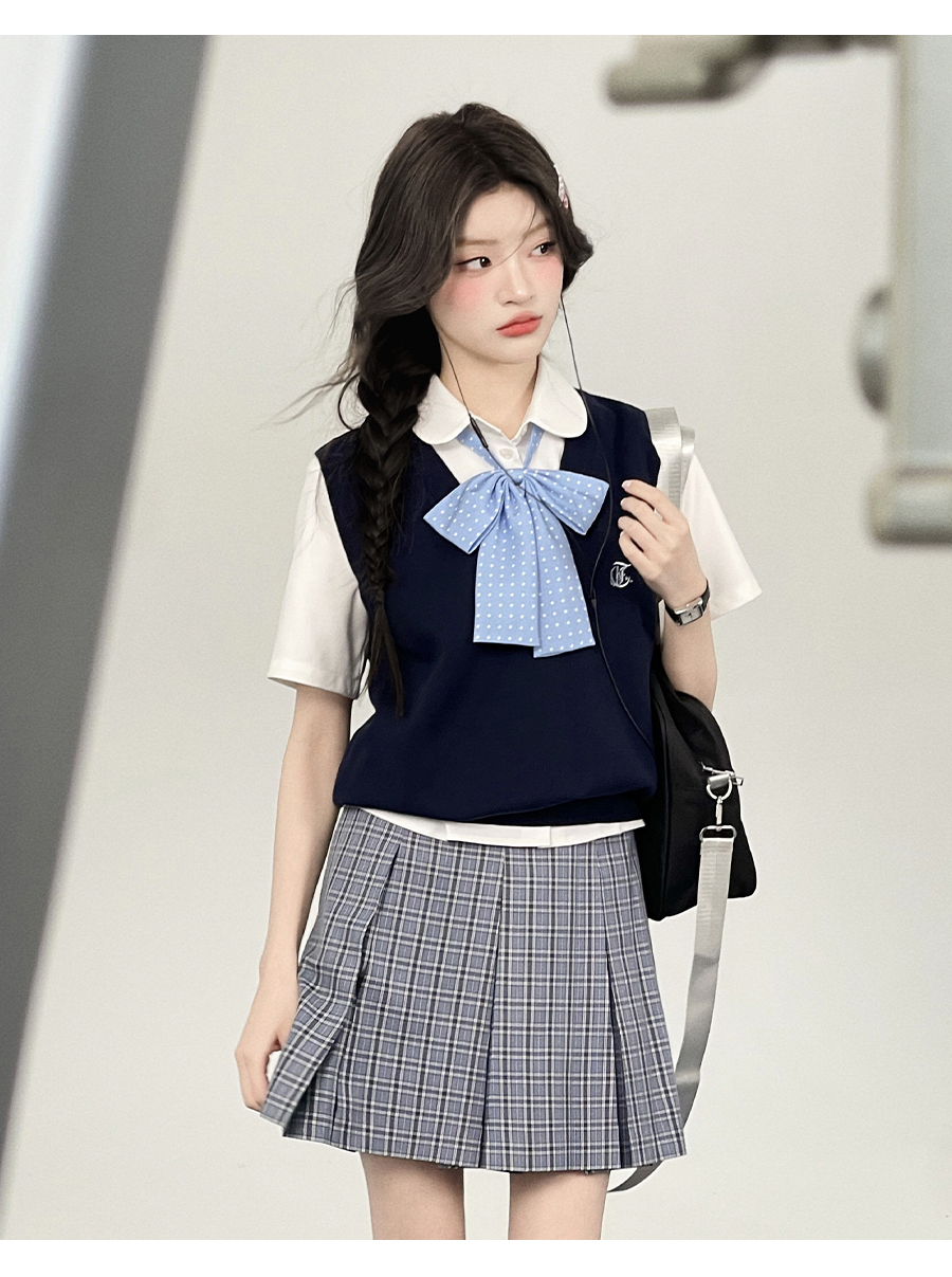 ニットベスト リボン付き制服風ニットベスト
