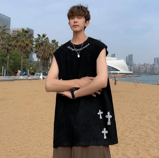 メンズ ベスト メンズ ノースリーブベスト 黒 夏用 十字架柄