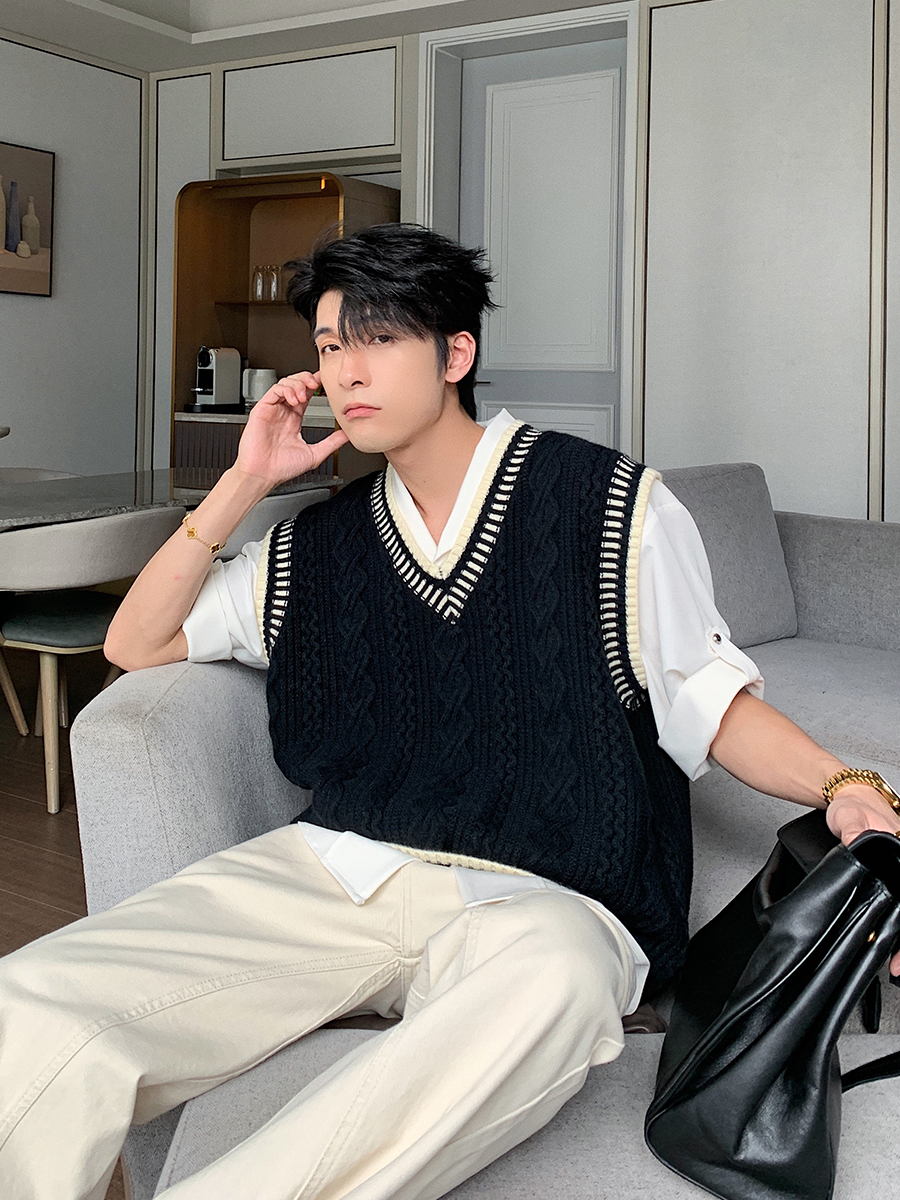 ベスト メンズ ニット 縄編み模様ゆったり