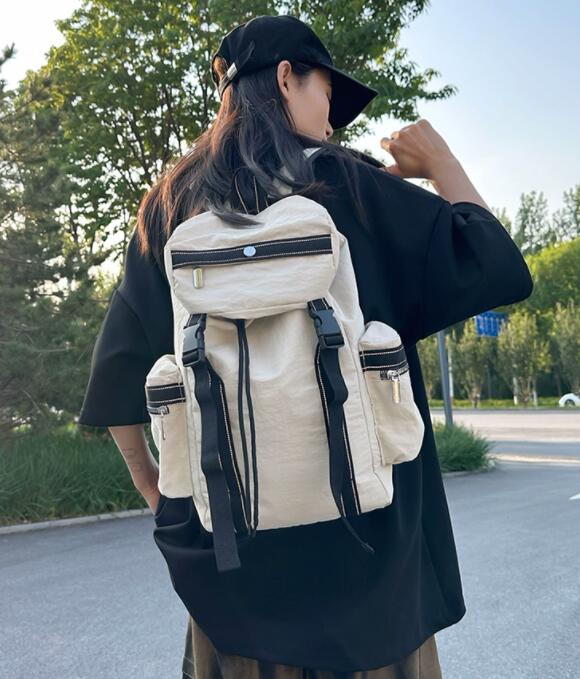 大容量リュック 大容量多機能リュック 旅行対応バックパック