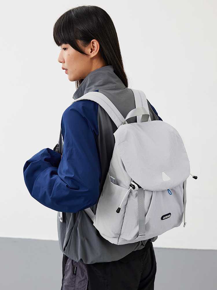 通学の重い荷物から解放される！毎日が軽やかになる大きめリュック5選