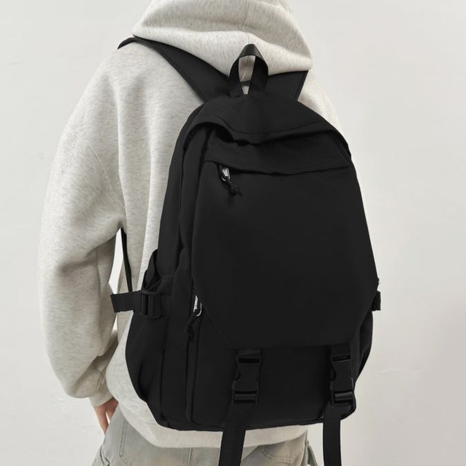 軽量ナイロン製多収納ポケット付き通学大容量リュック 