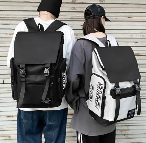 男女兼用大容量リュックサック旅行通学バックパック