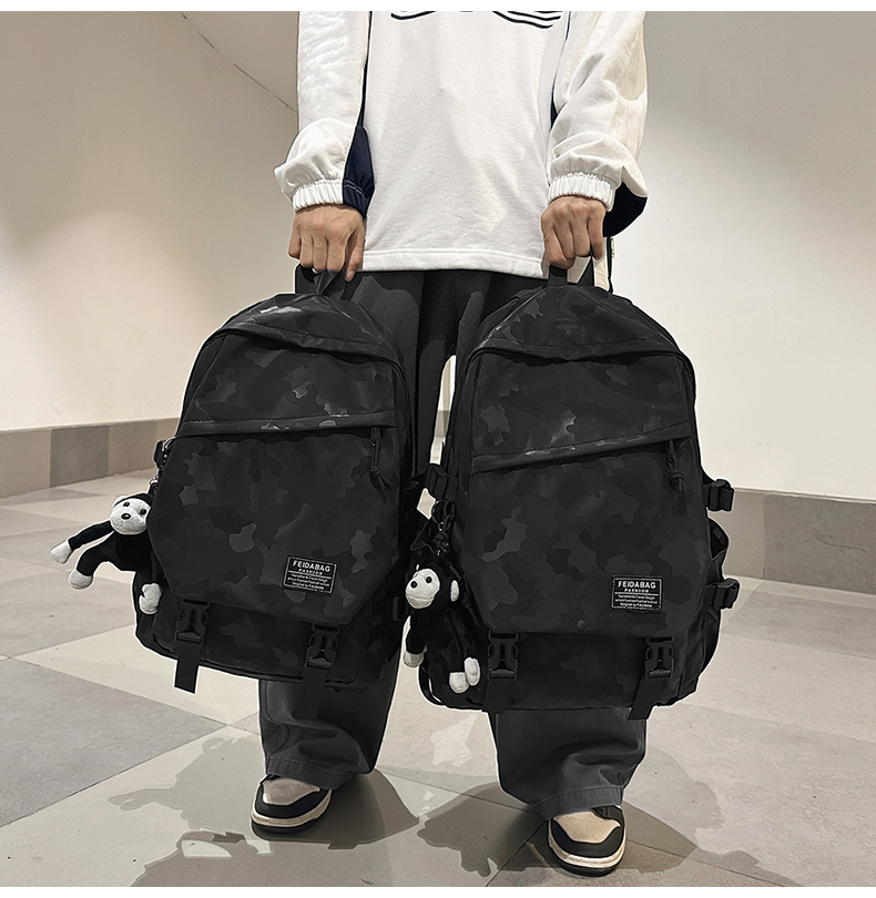 大容量リュック 迷彩柄スクールバックパック
