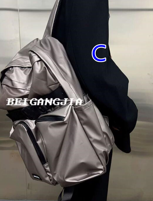 大容量リュック 男性用大容量撥水加工背負い鞄斜め掛け対応