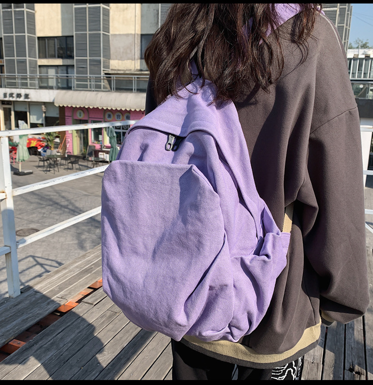 大容量リュックサック カジュアル 通学通勤 男女兼用 四色展開