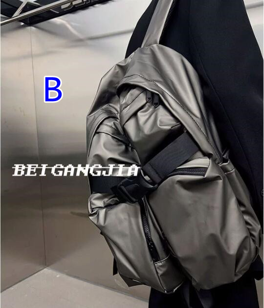 大容量リュック 男性用大容量撥水加工背負い鞄斜め掛け対応