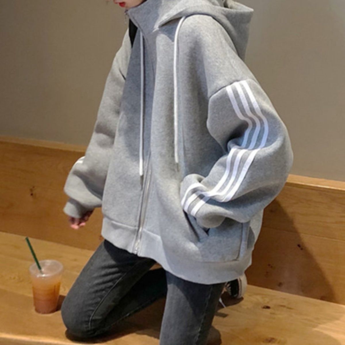 https://fulmo-img-server.com/bigstyle/1756087900656_21uul51s_lbctfwrb.jpeg