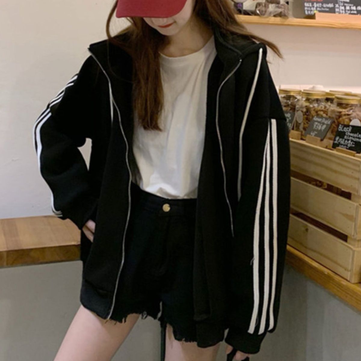 https://fulmo-img-server.com/bigstyle/1756087951469_v11ibomj_vvv56mur.jpeg
