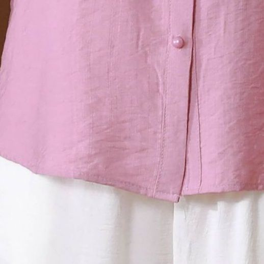 大きめサイズ 花柄刺繍入り五分袖立襟ブラウス