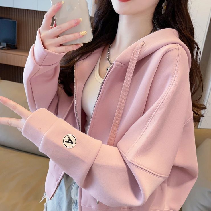 https://fulmo-img-server.com/bigstyle/1756181483653_nc7q76zc_32uda86c.jpeg