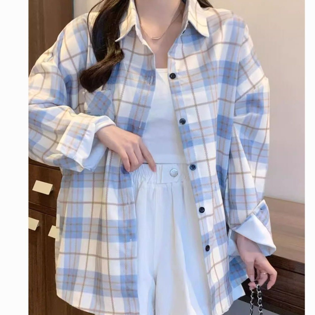 https://fulmo-img-server.com/bigstyle/1756182899578_ff21yell_8ykmxx7t.jpeg