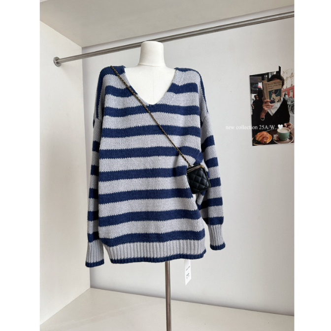 大きめサイズ ボーダーニット セーター ブイネック 長袖 ストライプ柄