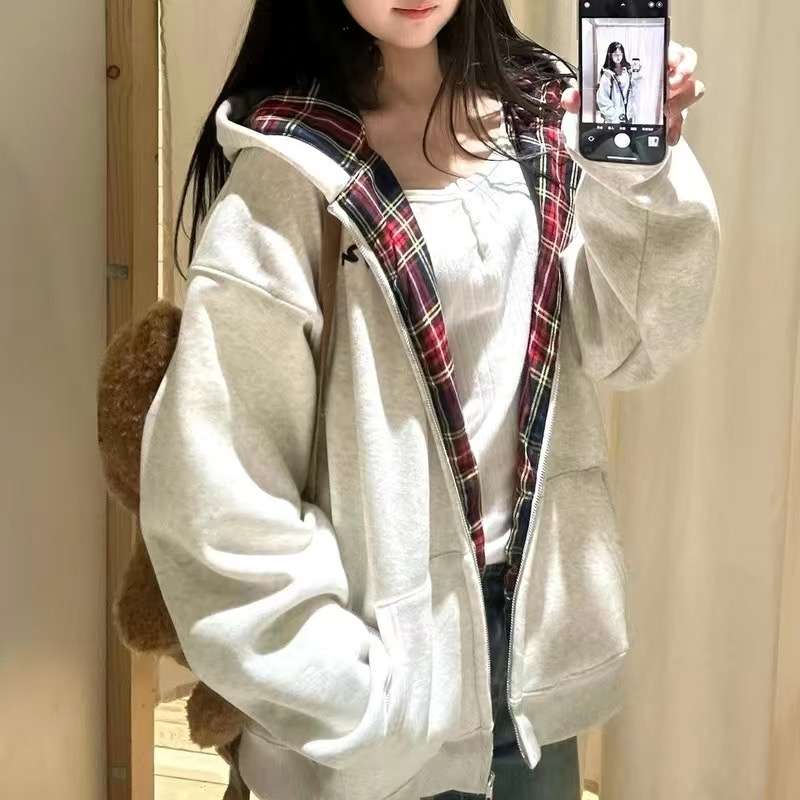 https://fulmo-img-server.com/bigstyle/9a4398eb1122418bb6e4eea03cf0845c.jepg