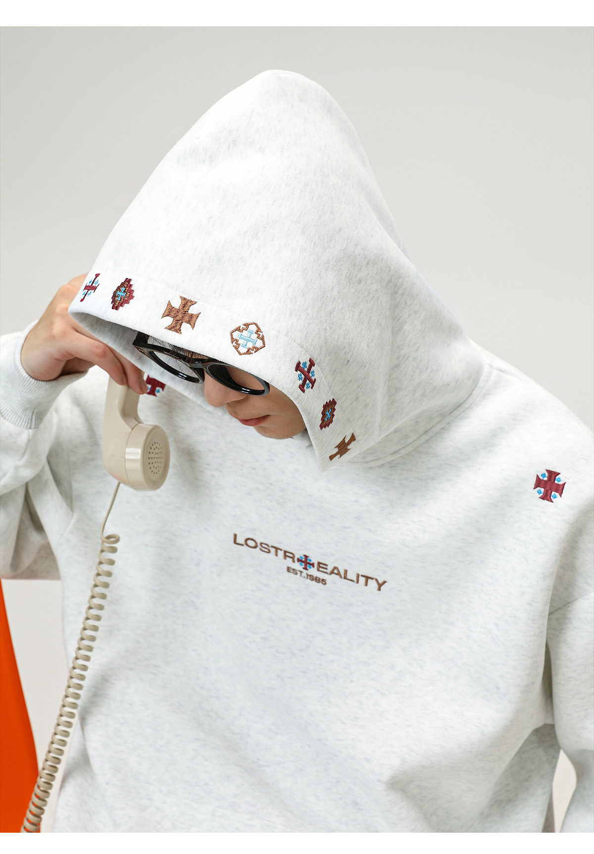 メンズ秋新作刺繍入り民族風パーカー大きめサイズ