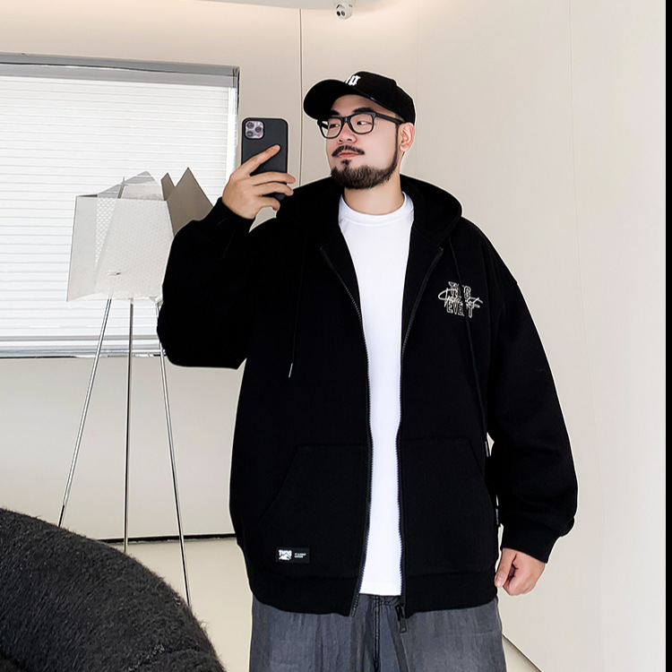 大きめサイズ ゆったりフルジップ刺繍ワンポイント裏起毛　パーカー