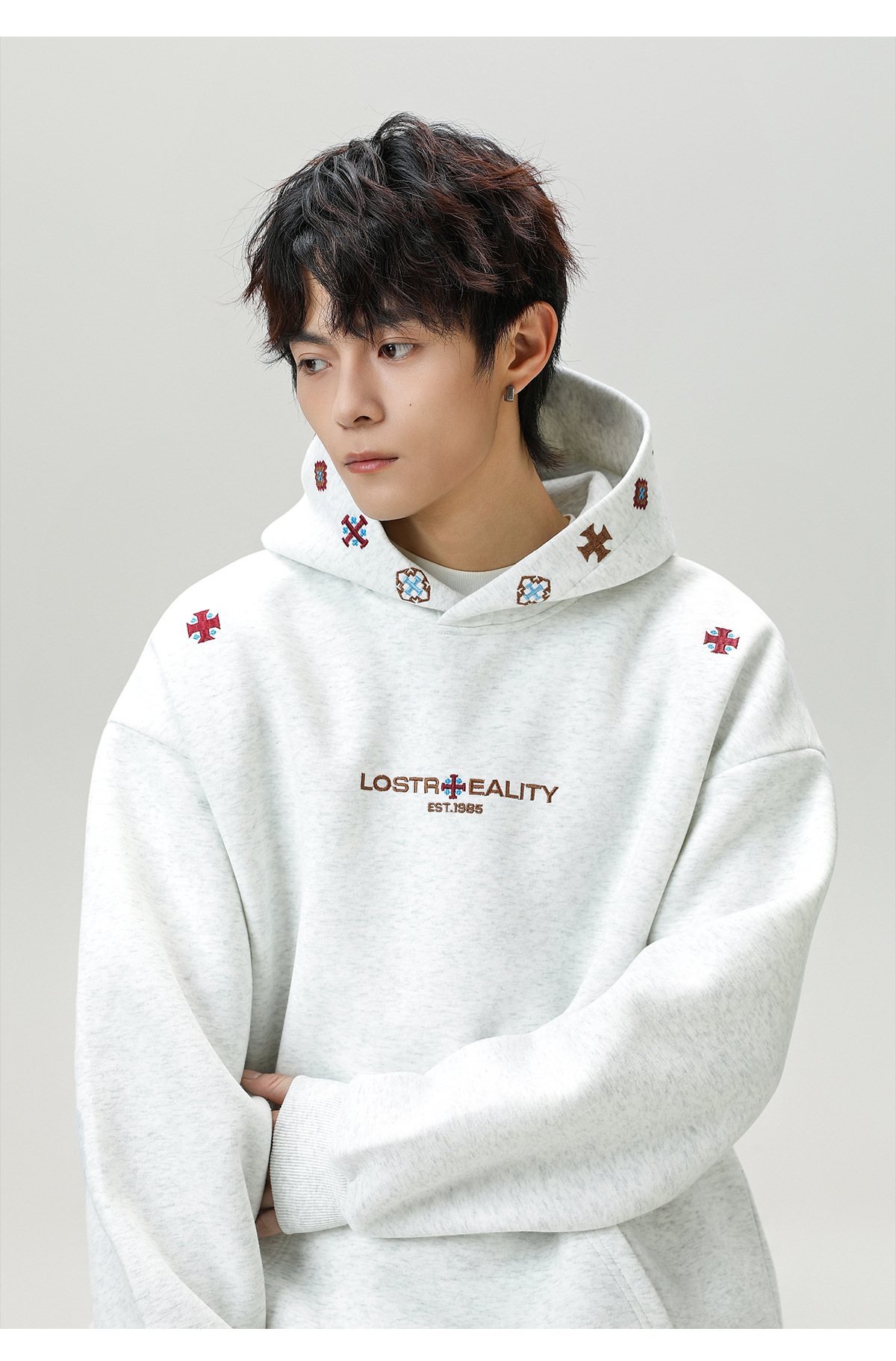 メンズ秋新作刺繍入り民族風パーカー大きめサイズ